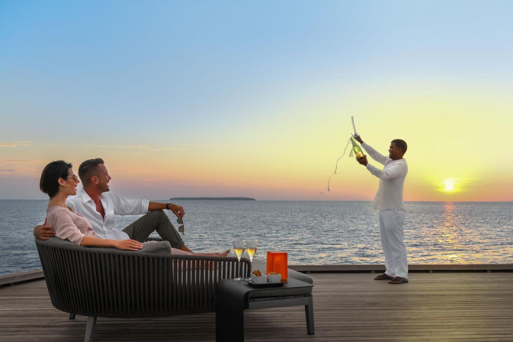 The St. Regis Maldives Vommuli Resort Hulhudheli Esterno foto