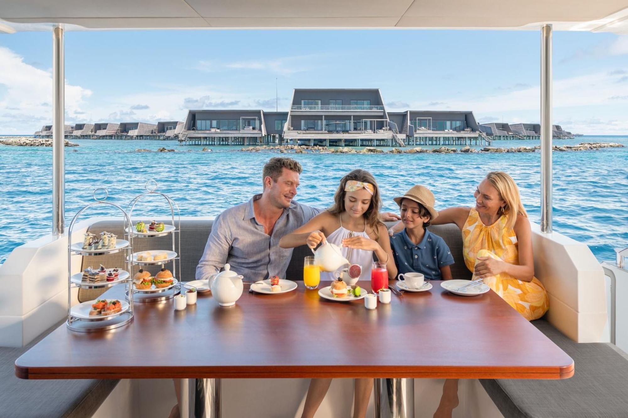 The St. Regis Maldives Vommuli Resort Hulhudheli Esterno foto