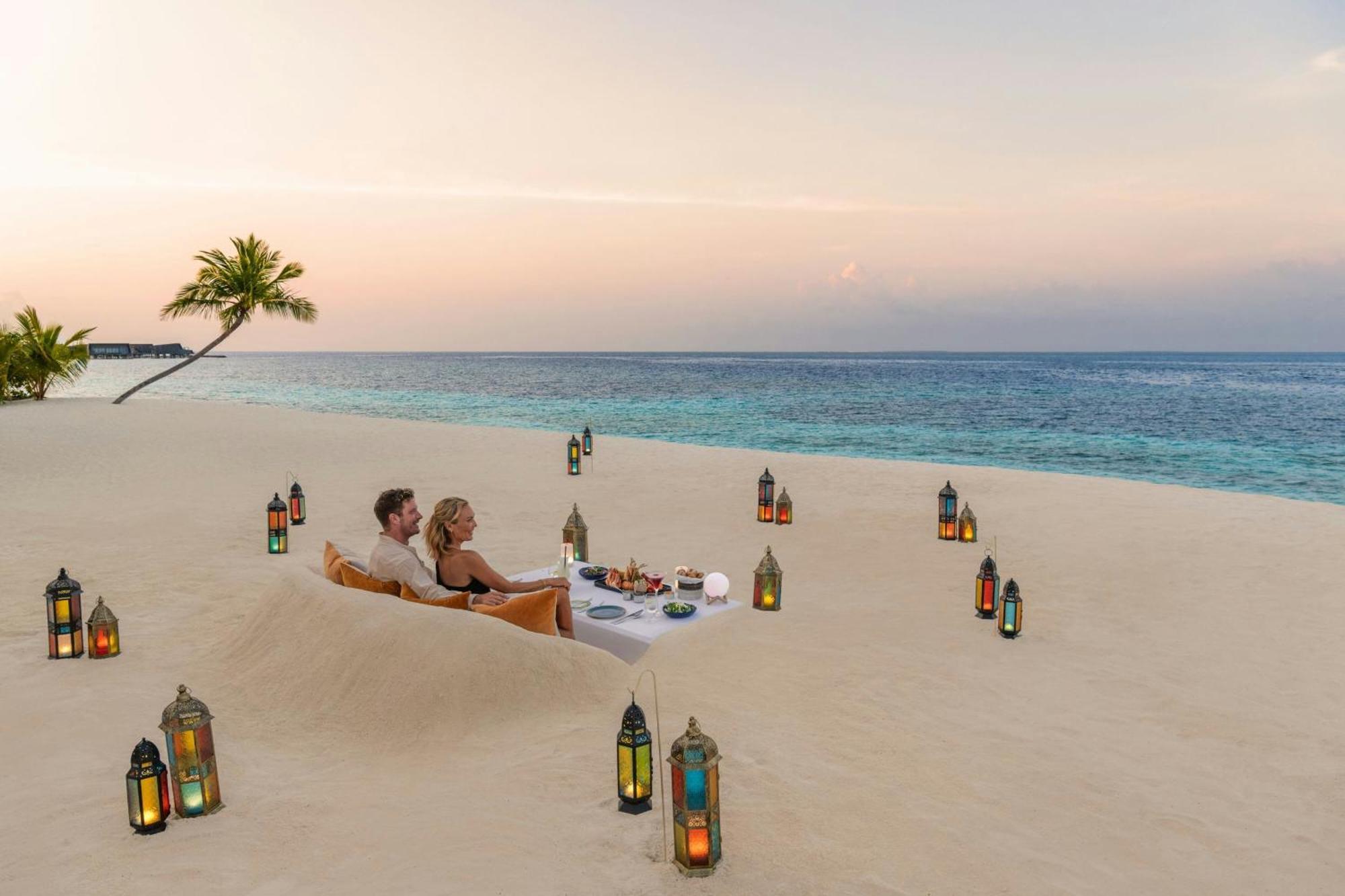 The St. Regis Maldives Vommuli Resort Hulhudheli Esterno foto